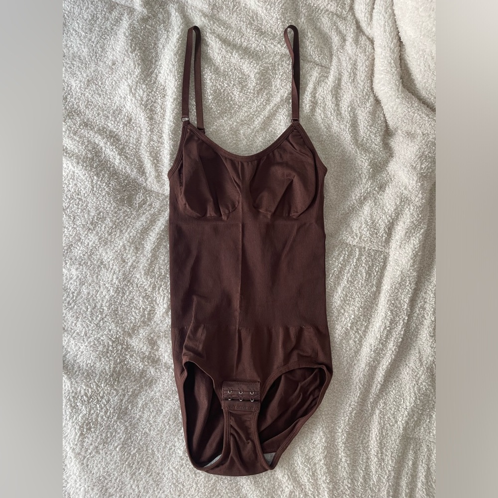 shapewear bodysuit